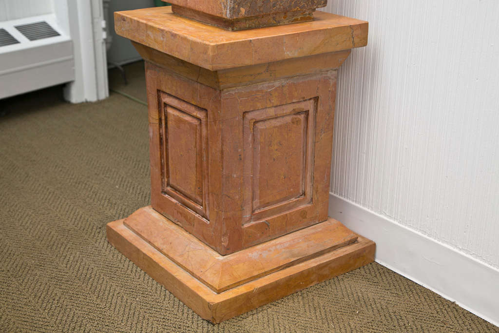 Pair of Caramel Marble Obelisks In Good Condition For Sale In Mt. Kisco, NY