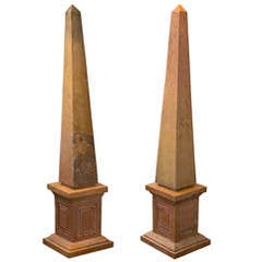 Pair of Caramel Marble Pyramids 2