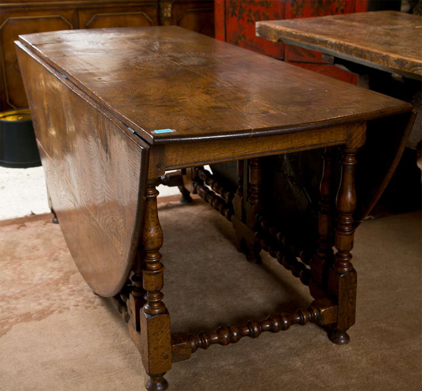 18th / 19th Century English Provincial Gateleg Table