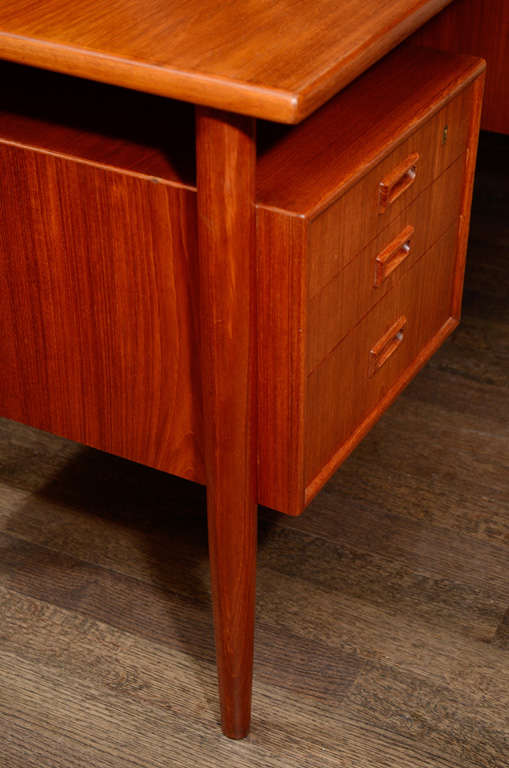 Mid Century Teak Desk For Sale 1