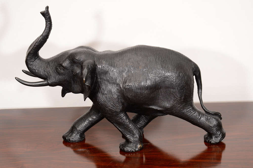 Bronze Elephant Sculpture In Excellent Condition For Sale In New York, NY