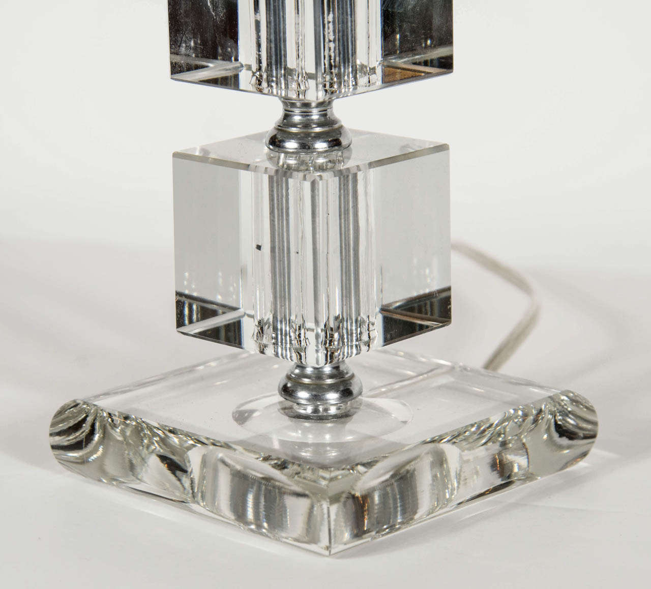 Pair of Elegant Art Deco Cut Crystal Stacked Cube Lamps 1
