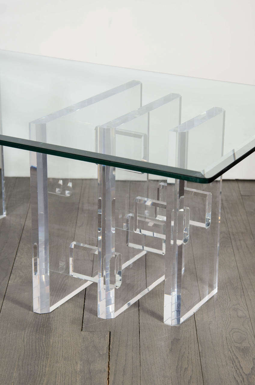 American Sophisticated Mid-Century Modern Lucite and Glass Cocktail Table