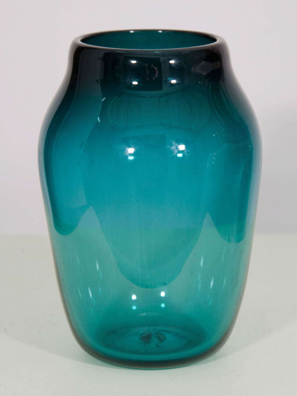 Teal Glass Vase In Excellent Condition In New York, NY