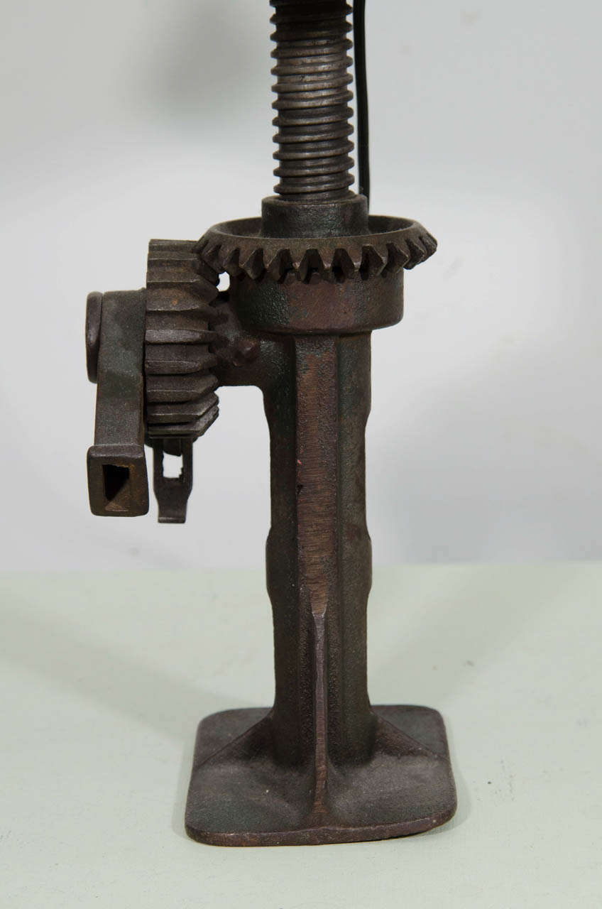 Vintage Industrial Gear Lamp 3