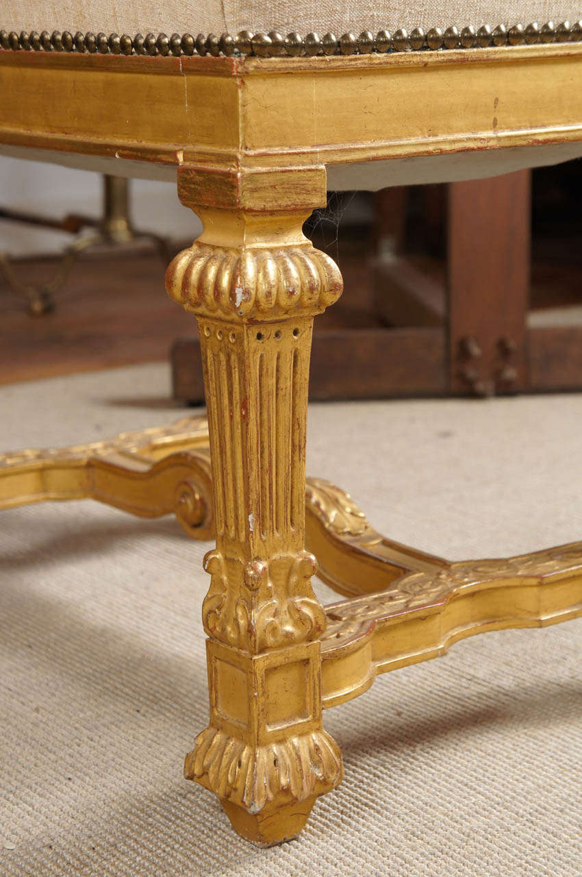 Louis XV Style Giltwood Stool In Excellent Condition In Millbrook, NY