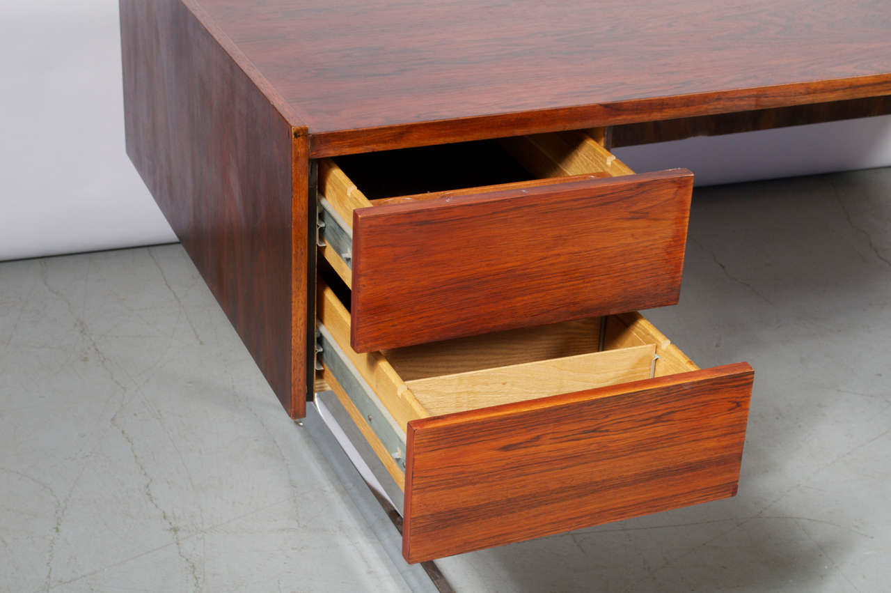 Late 20th Century Milo Baughman - Executive Rosewood Desk