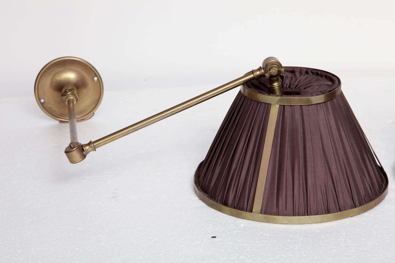 Pair of Early 20th Century English,  Brass Adjustable Reading Lights In Excellent Condition In New York, NY