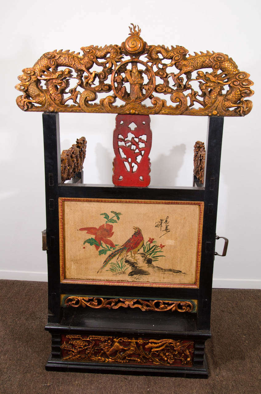 Chaise trône chinoise en bois sculpté du début du XIXe siècle 4