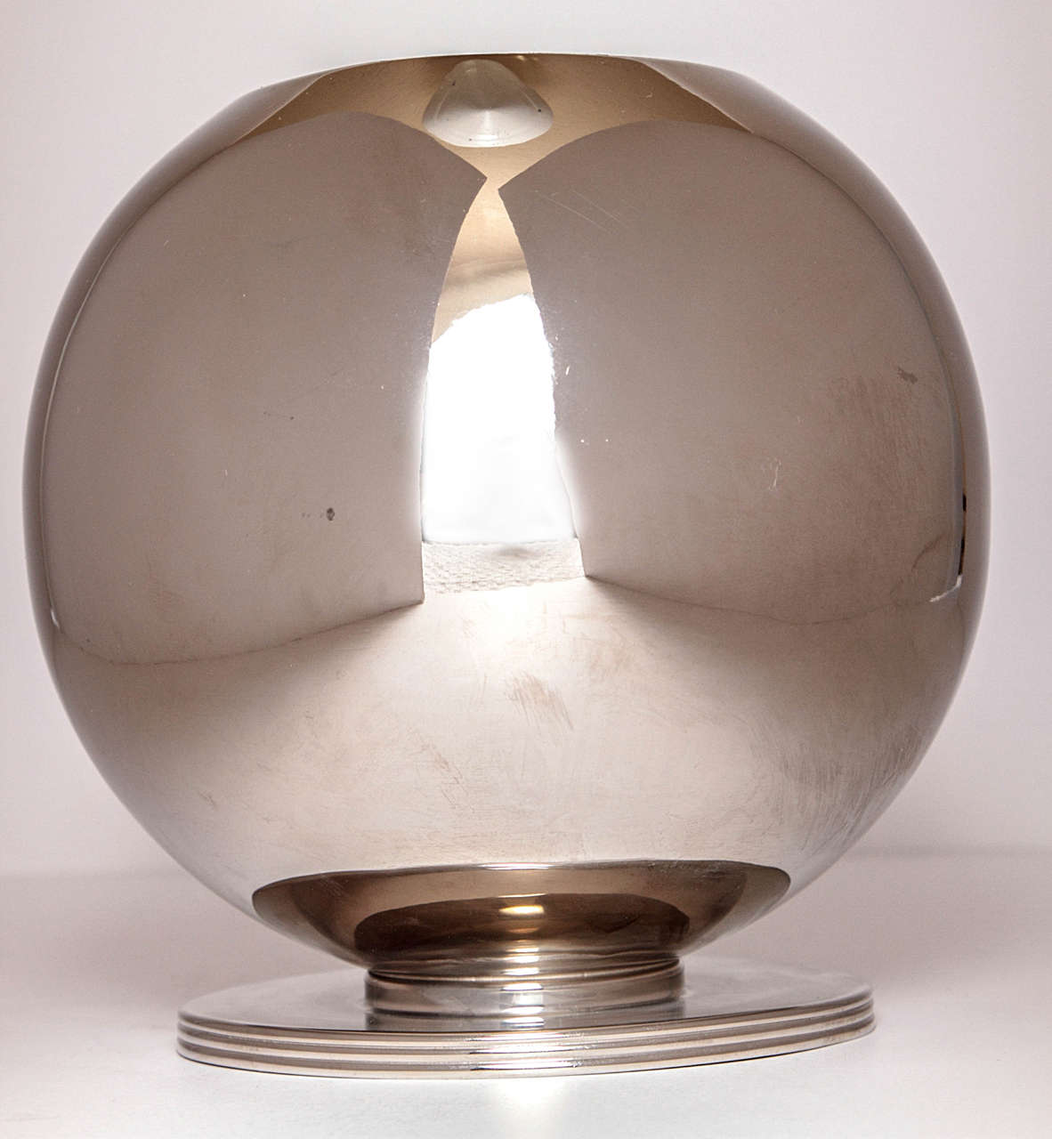 Signed Lurelle Guild for International Silver Art Deco Orb Vase For Sale 4