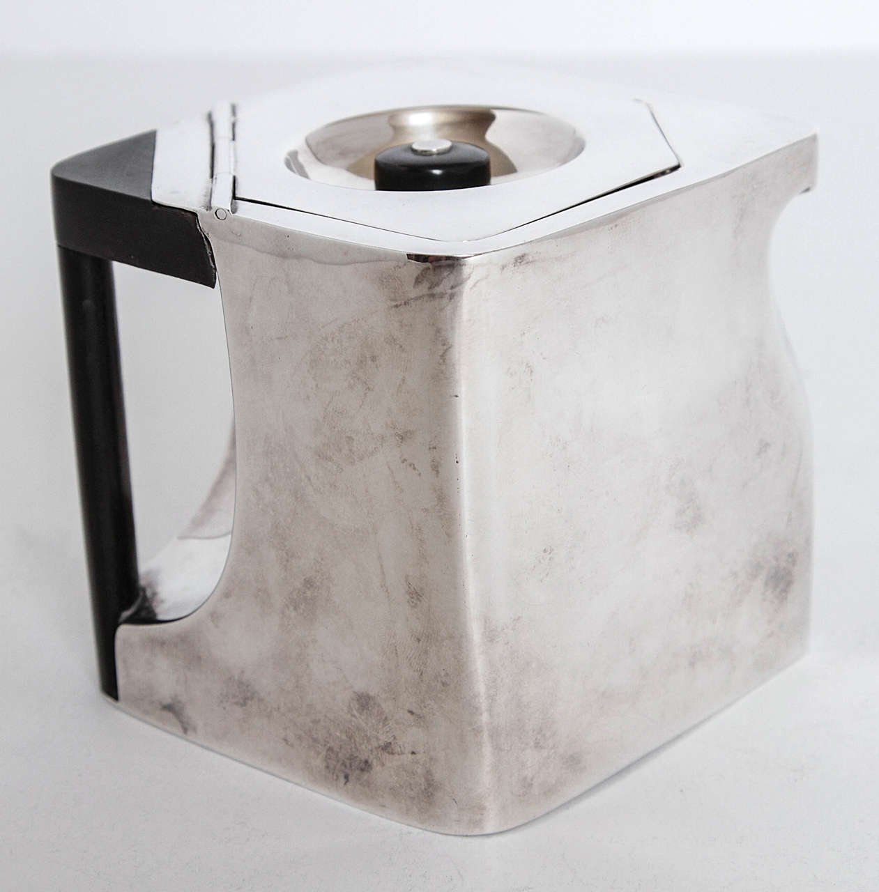 the cube teapot