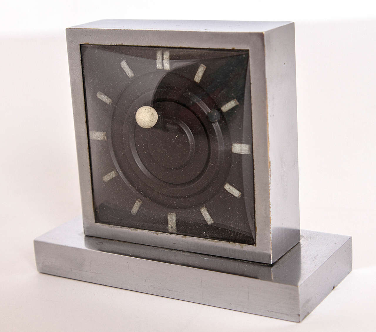 French Art Deco Clock Moon and Sun Manual Wind Eight-Day, Six Jewels Black Only For Sale 2