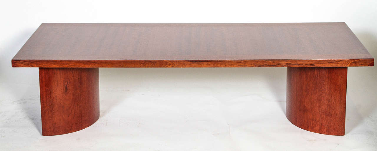 Signed Kroehler Coffee Table, in Mid Century Post Art Deco Style For Sale 1