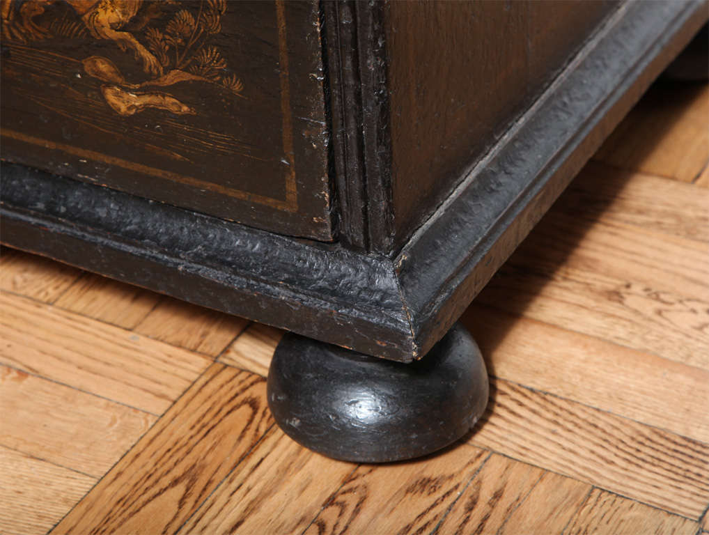 18th Century and Earlier A George I Parcel-Gilt Decorated Black Japanned Cabinet on Chest