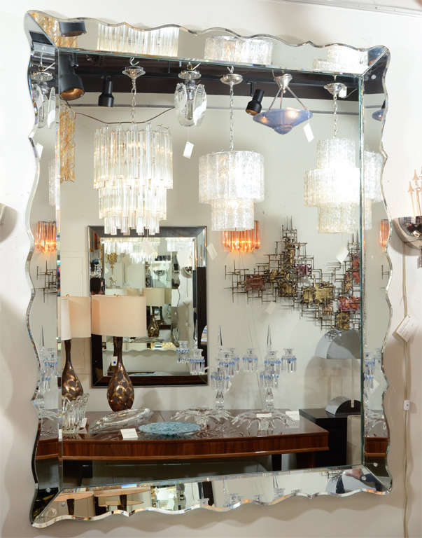 1940s Hollywood Mirror with Scalloped Border Design