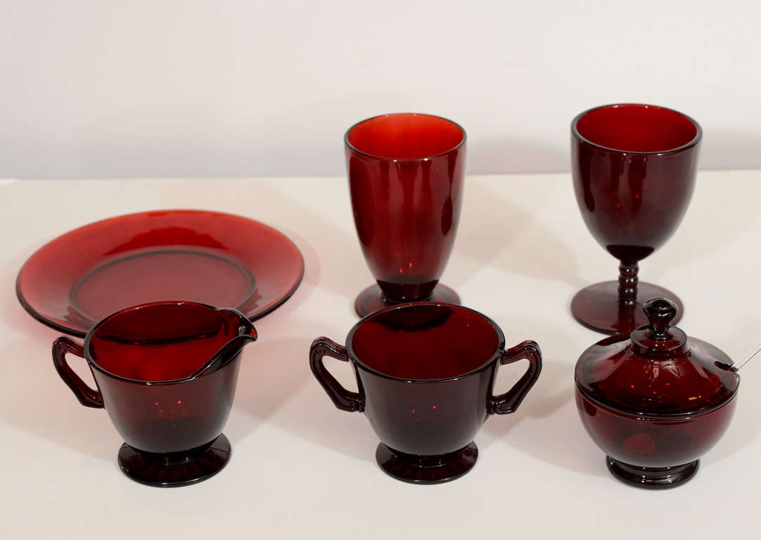 Art Deco Ruby Red Glassware Set In Excellent Condition In New York, NY