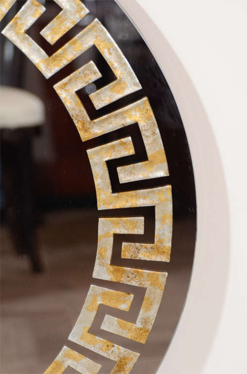 1940's Eglomise Greek Key Round Mirror In Excellent Condition In New York, NY