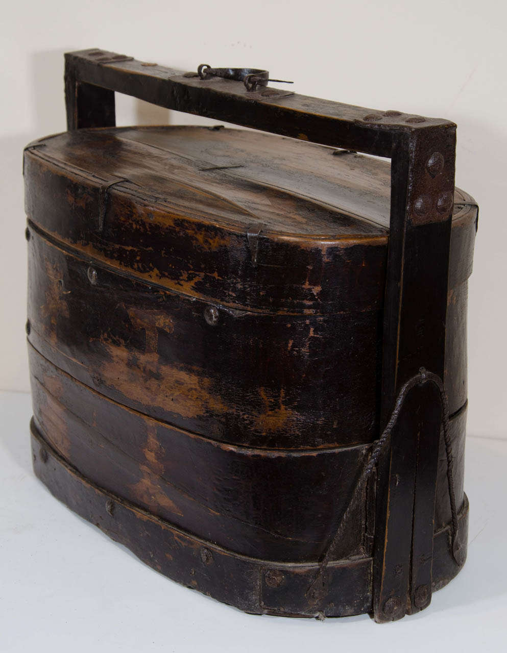 A beautifully weathered 19th Century elm food box with three compartments. From Shanxi Province, c.1880.
BX485