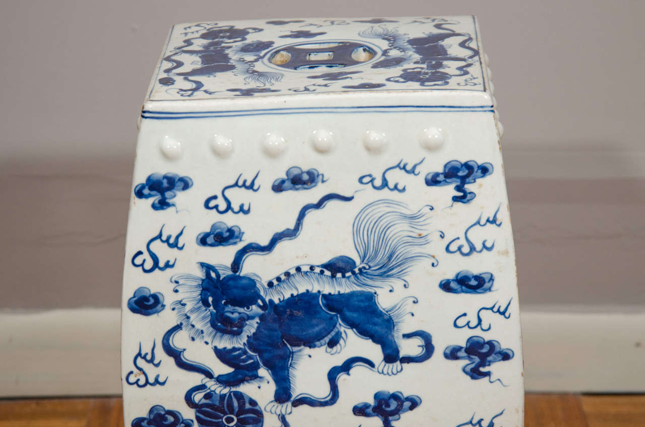 Blue and White Chinese Garden Stool In Excellent Condition In Long Island City, NY