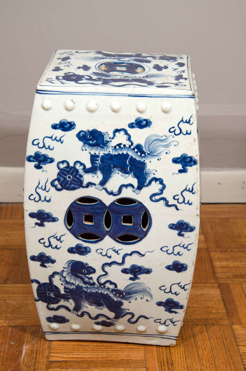 Blue and White Chinese Garden Stool 4