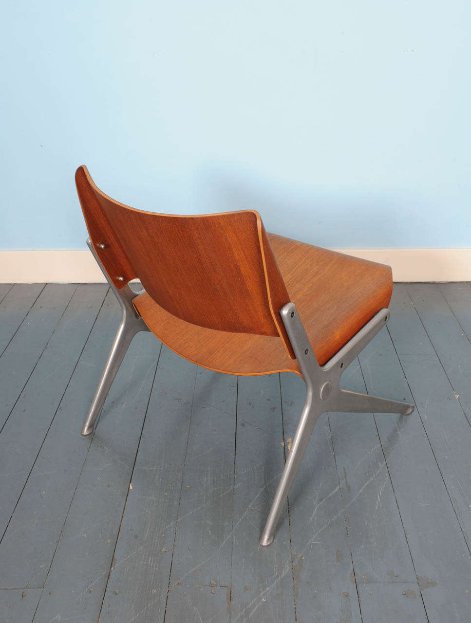 Axis Lounge Chair by Robin Day For Sale 4