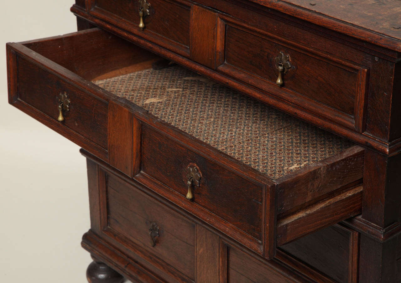 Charles II 17th Century English Oak Chest of Drawers
