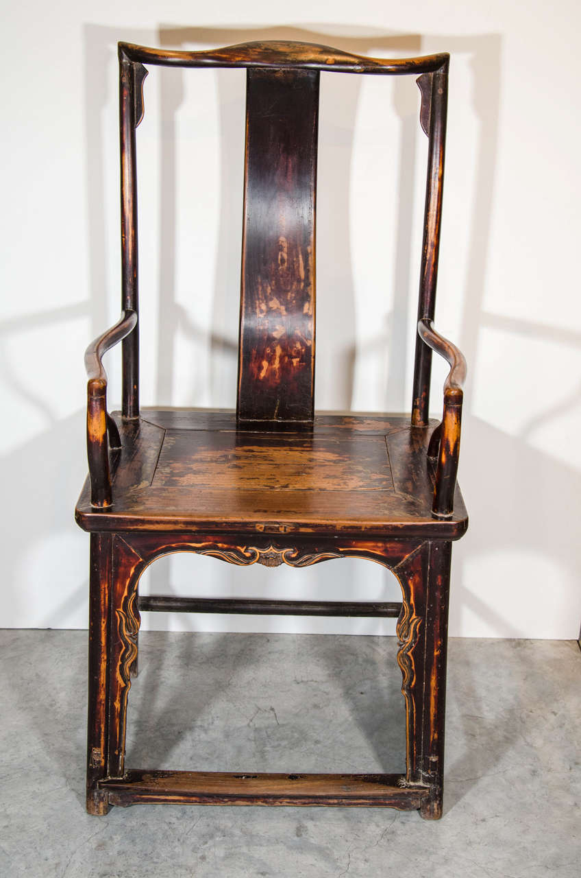 A classically proportioned single Chinese official's armchair with gracefully curved back. From Shanxi province, circa 1920.
 