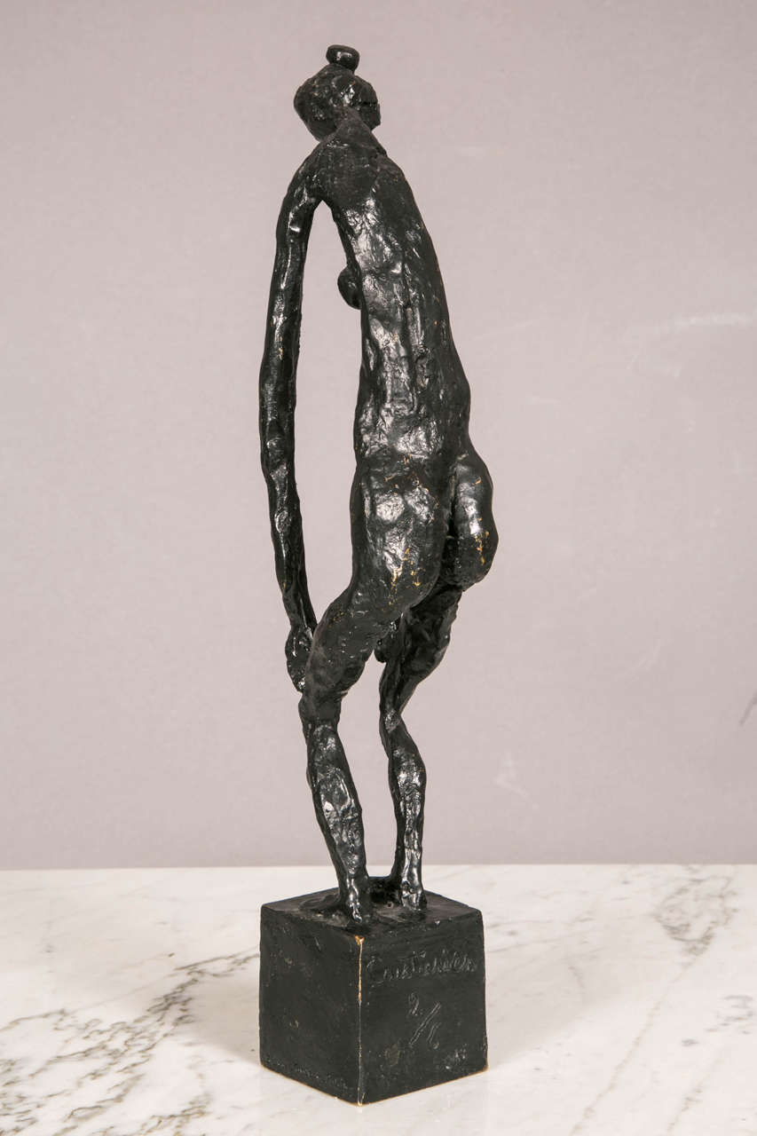 Bronze Standing Woman by Robert Couturier In Good Condition For Sale In Paris, FR