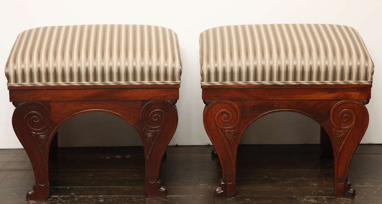 Two French Stools, One with a Chateau Stamp the Other of a Later  Date In Excellent Condition For Sale In New York, NY