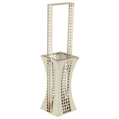Josef Hoffmann für Wiener Werkstätte Gitterwerk Seltene und original bemalte Architekturvase um 1905