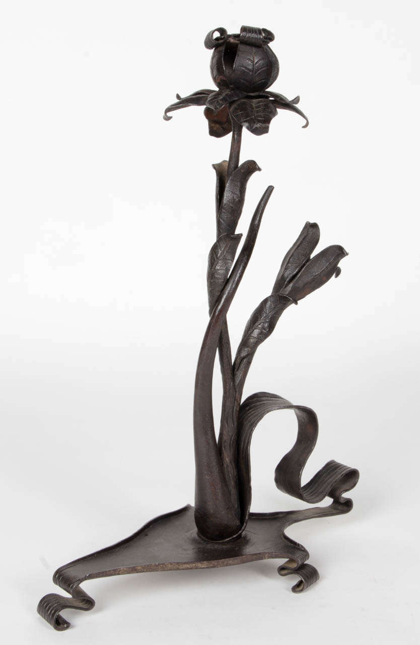 Otto Eckmann (attr.) Pair Of Hand Wrought Iron Floral Candlesticks C. 1900 In Excellent Condition For Sale In New York, NY
