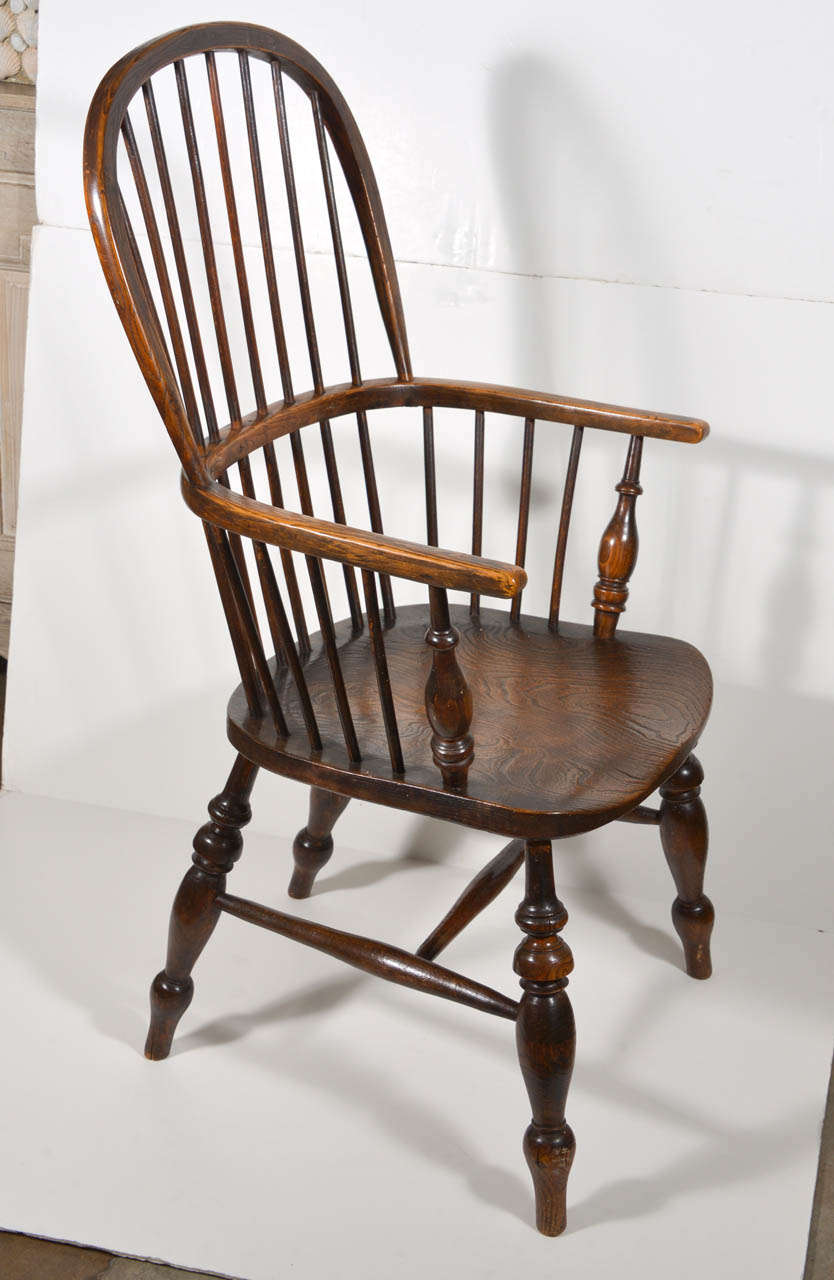 18th C.  Oak Windsor  Chair 1