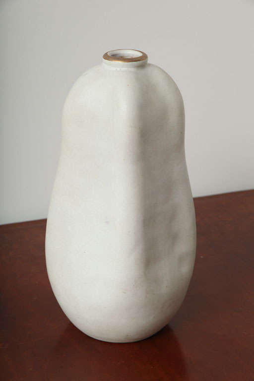 Mid-Century Ceramic Vase by Eugenio Pattarino In Good Condition For Sale In Montreal, QC