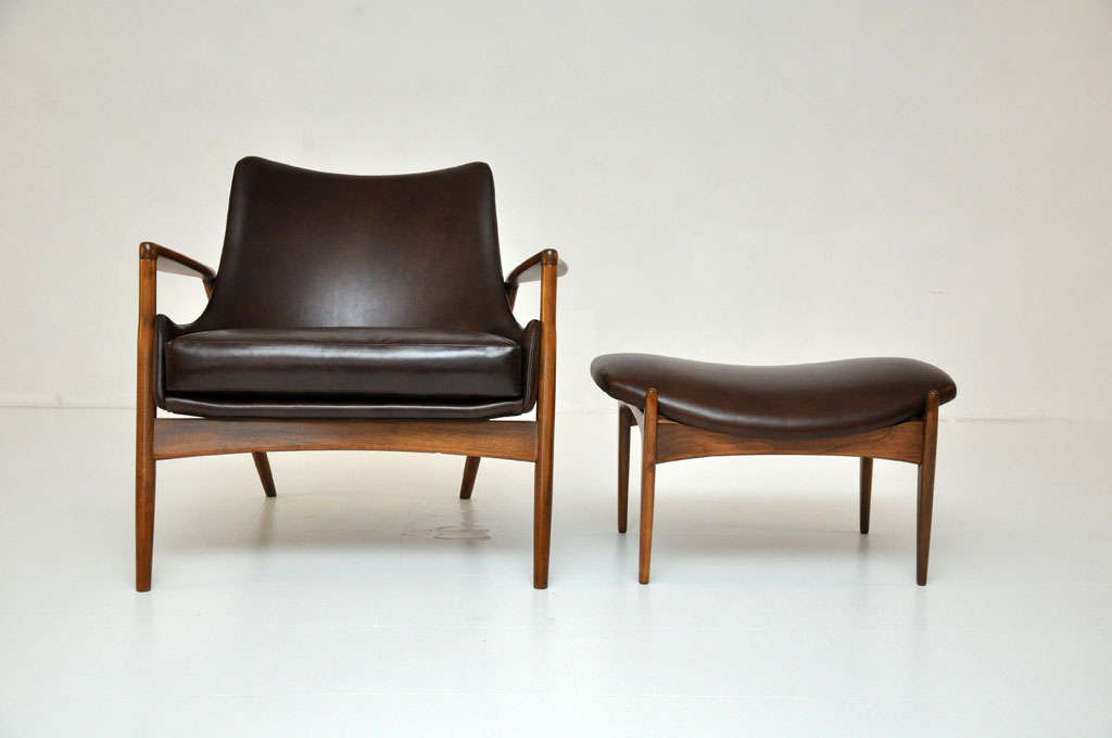 Ib Kofod Larsen Seal Chair & Ottoman 3
