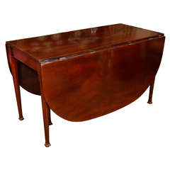 English, George III. mahogany table