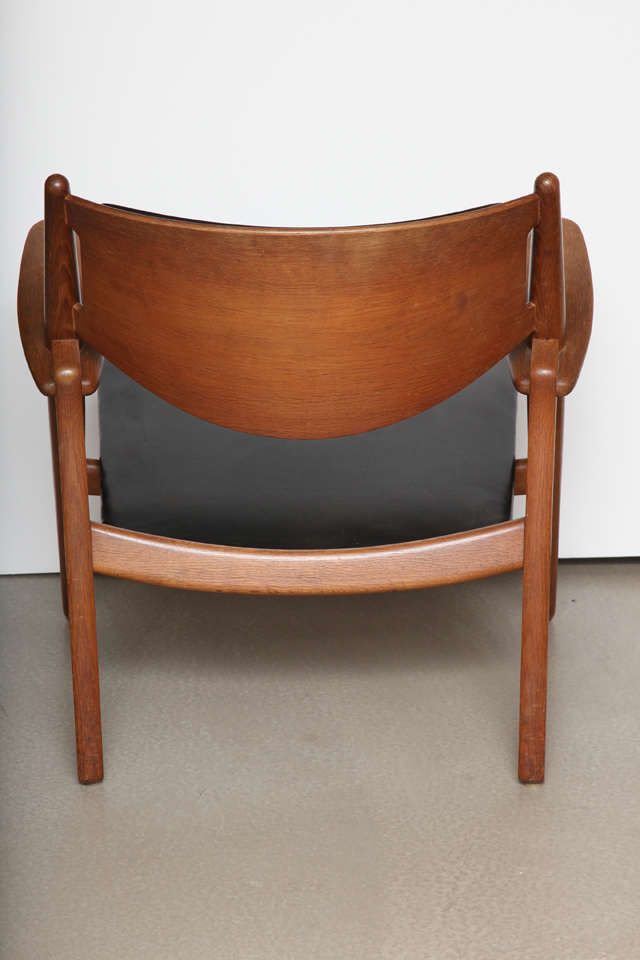 Scandinavian Modern Hans Wegner Sawbuck Chair For Sale