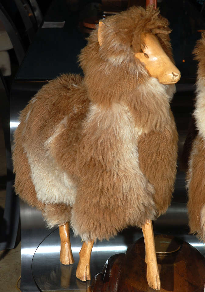 Pair Of Decorative Sheeps After Francois- Xavier Lalanne. In Good Condition For Sale In Los Angeles, CA