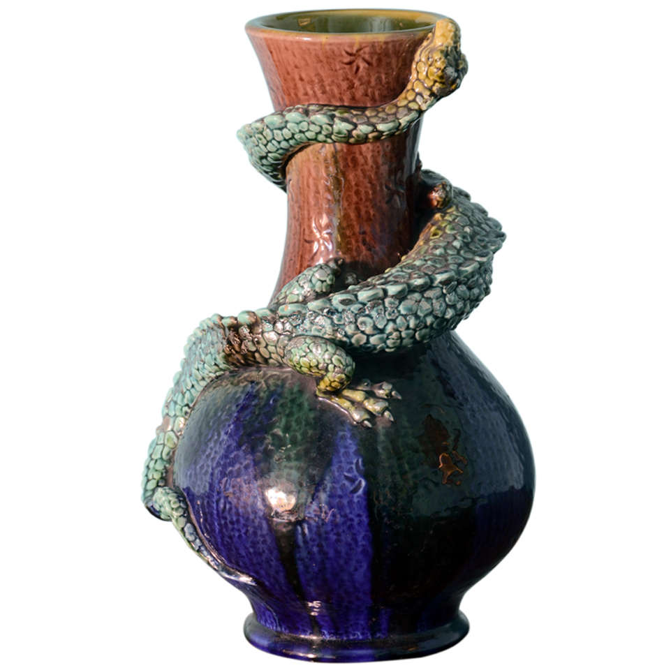 Burmantofts:  English Aesthetic Movement Vase with Applied Lizard For Sale