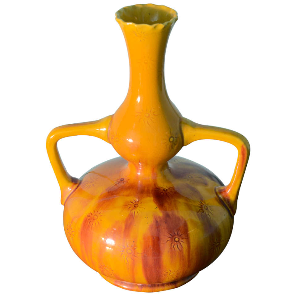 Burmantofts Yellow Glaze Vase, English 19th Century For Sale
