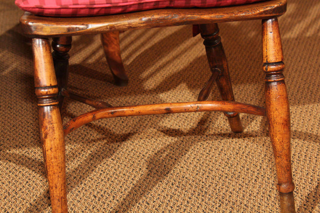 Matched Pair of English Yew Wood Windsor Armchairs 3