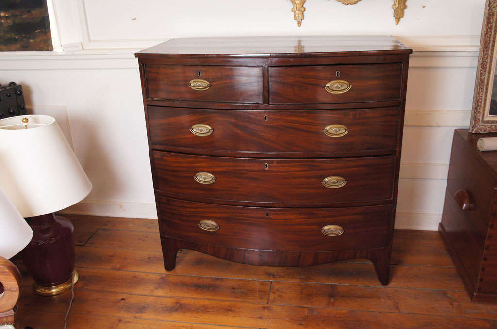 English Mahogany Chest of Drawers