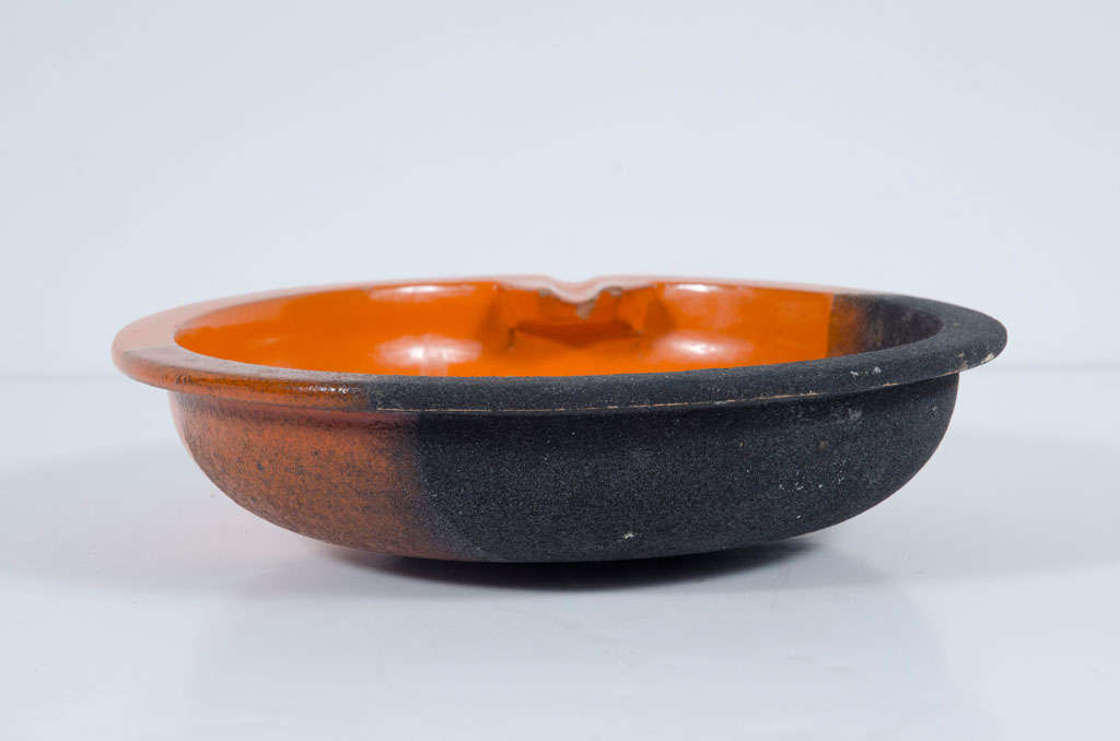 Modernist Floating Ashtray by Bitossi for Raymor In Excellent Condition In New York, NY
