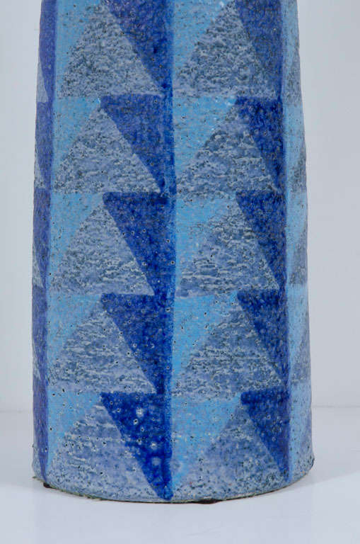 Italian Tall Blue Geometric Designed Ceramic Vase by Bitossi In Excellent Condition For Sale In New York, NY