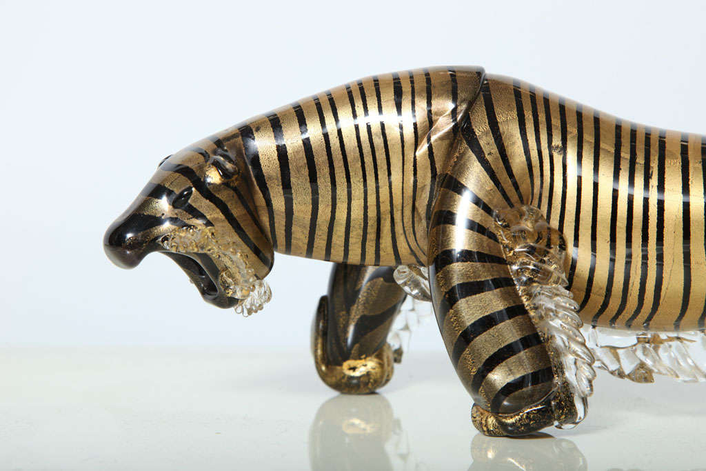 Mid-20th Century Vintage Chenese Murano glass tiger