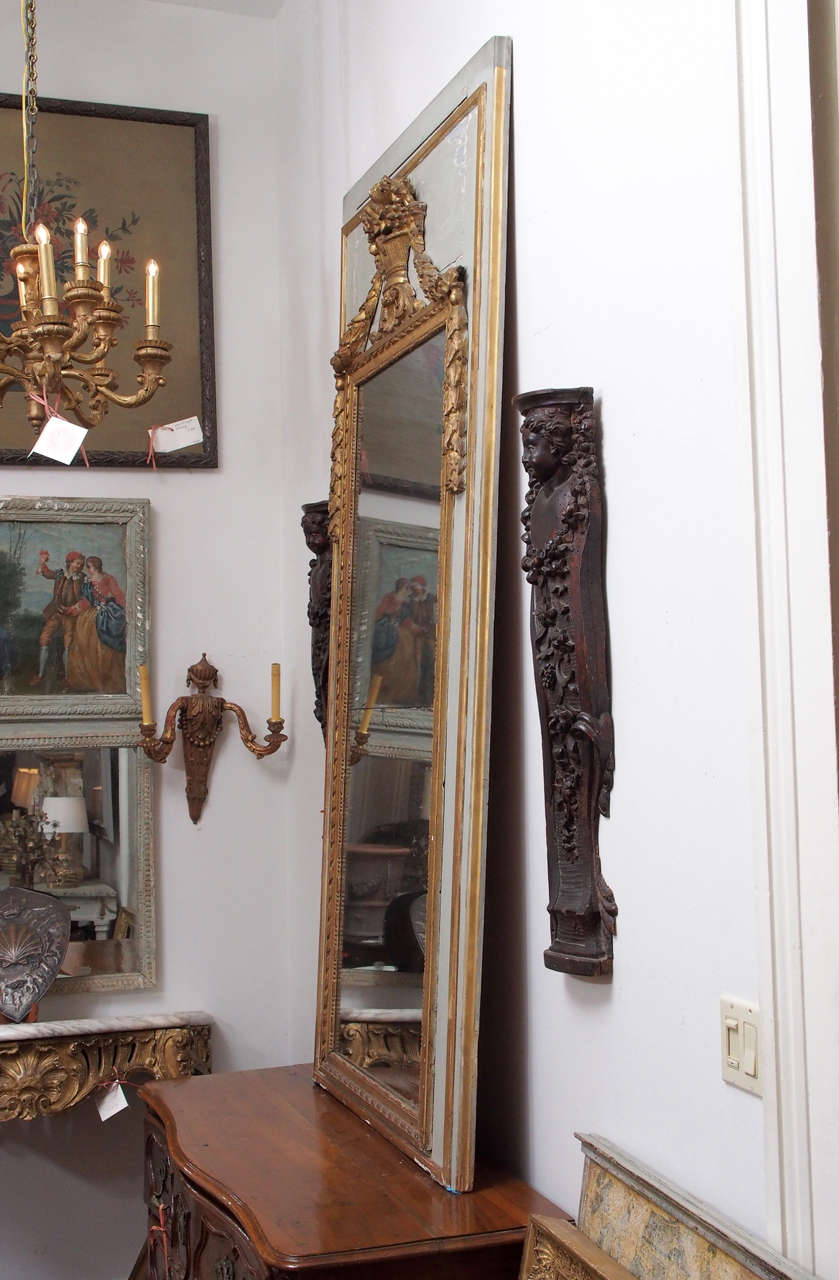 Tall Early 19th Century Louis XVI Style Mirror with an Urn and Garland Ropes For Sale 3