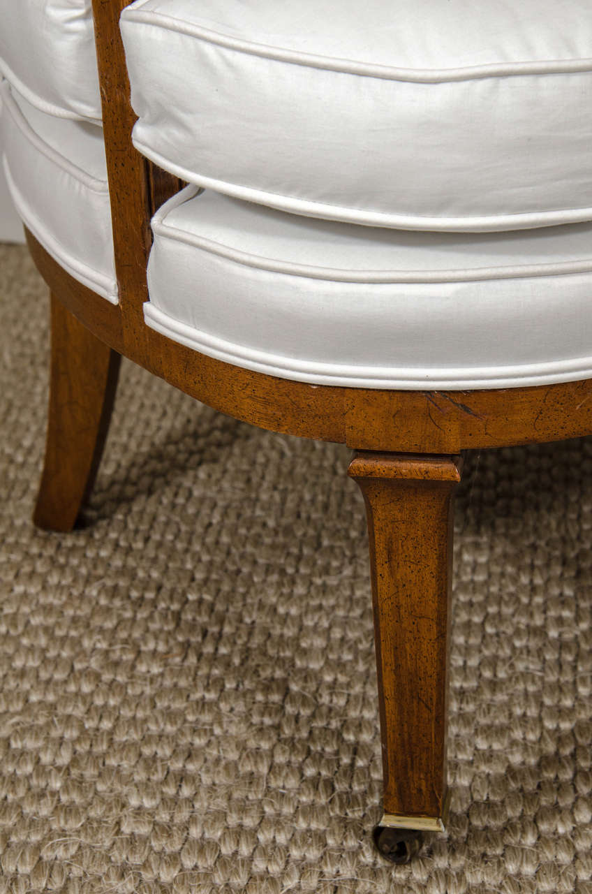 Vintage Barrel Back Chair For At 1stdibs American Vintage Barrel Back Chair For