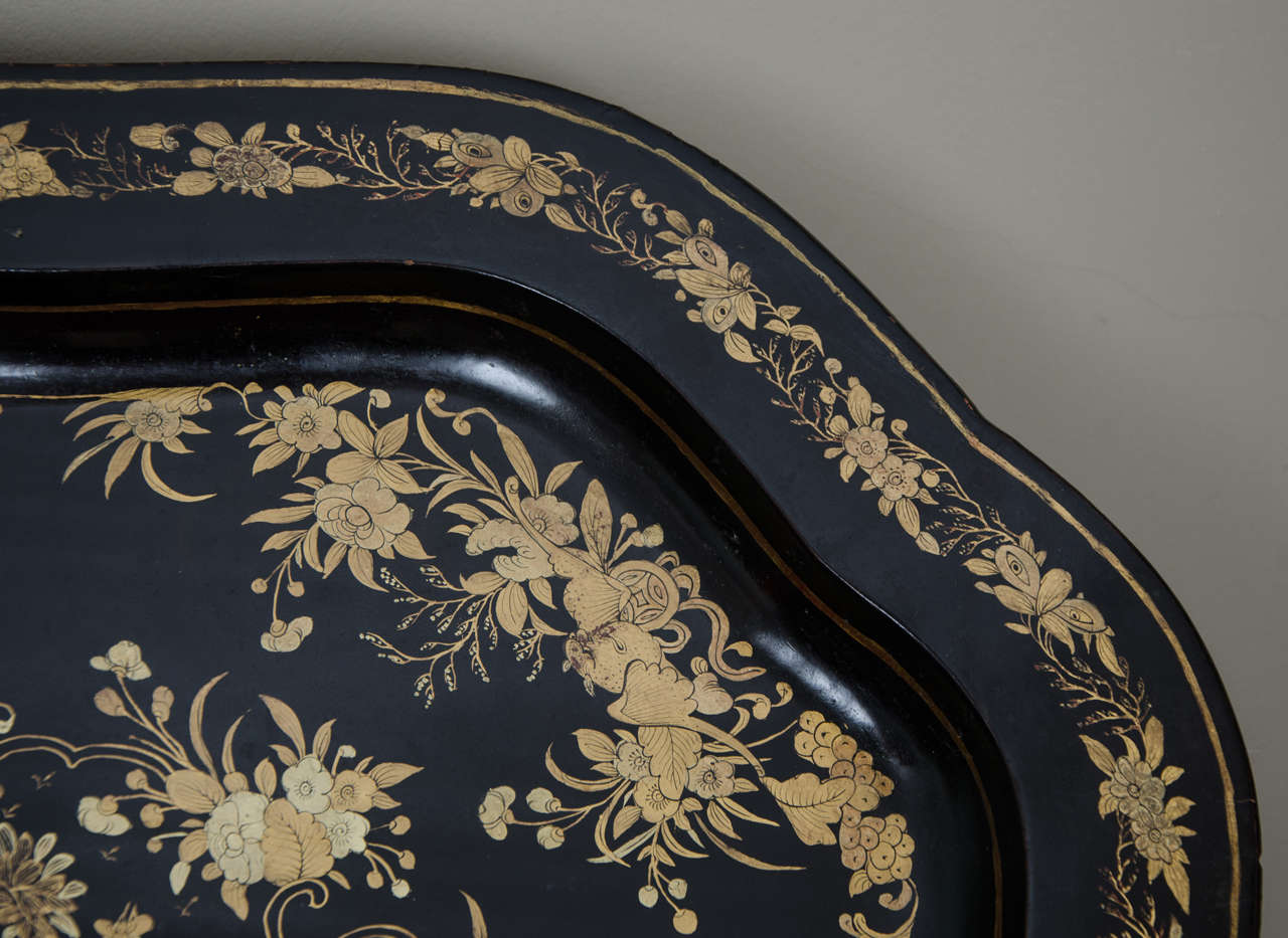 Chinese Lacquer Export Tray, circa 1820 In Excellent Condition In London, GB