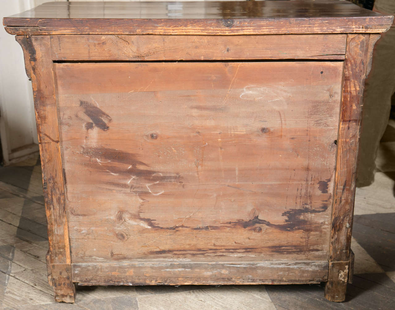 Period Walnut Four-Drawer Charles X Chest For Sale 4