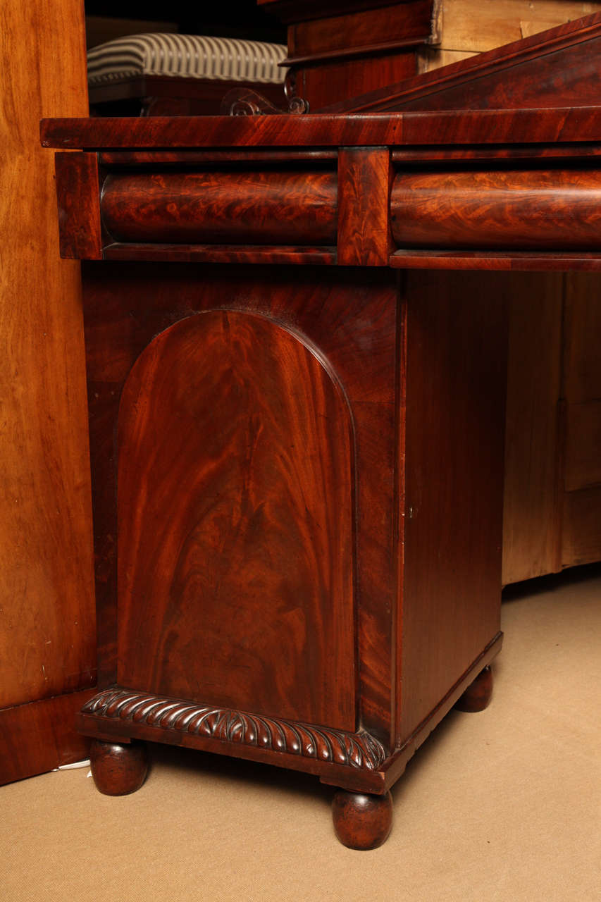 Early 19th Century English, Mahogany Double Pedestal Sideboard For Sale 7