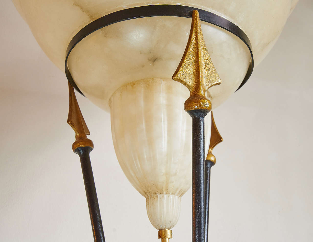 Important Pair of Italian 1940s Gold Handmade Iron and Alabaster Floor Lamps 1